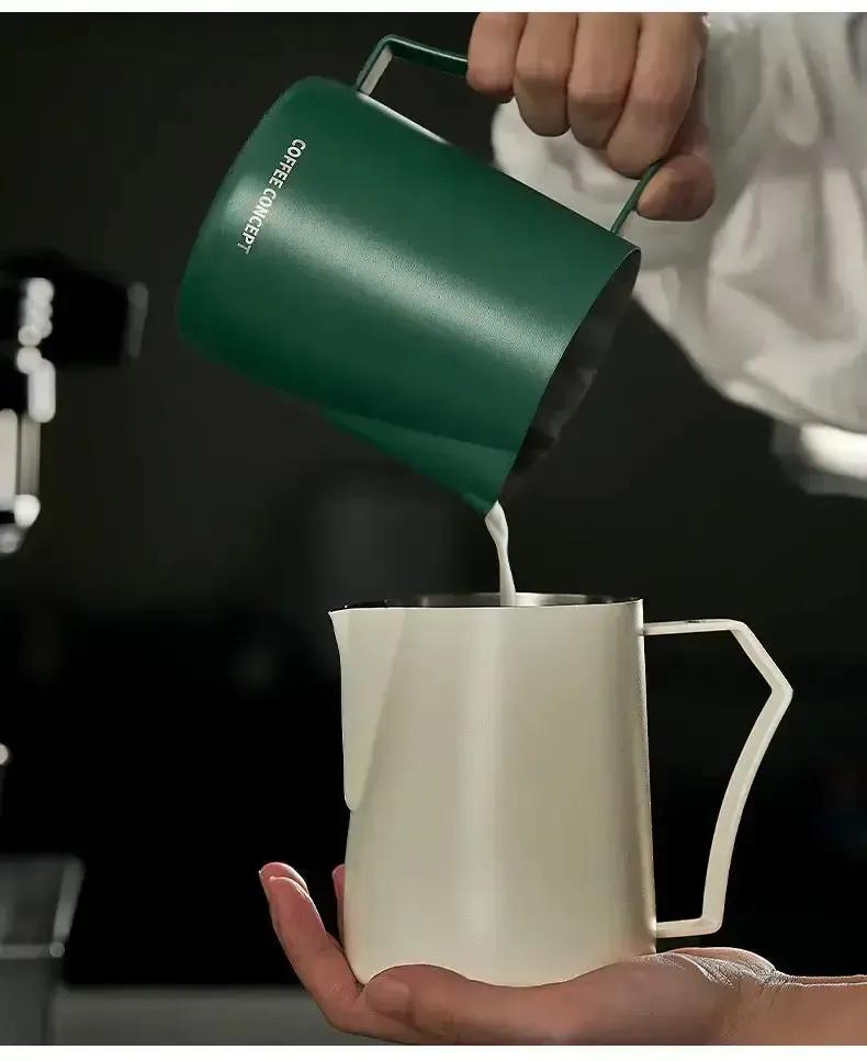 Phantom Precision Latte Art Pitcher – 600ml Narrow Spout for Advanced Patterns